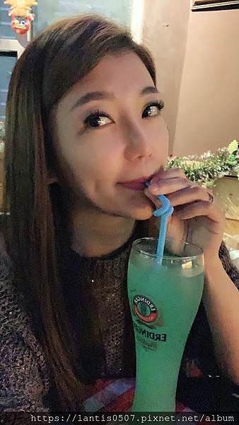 2019330_190410_0007.jpg